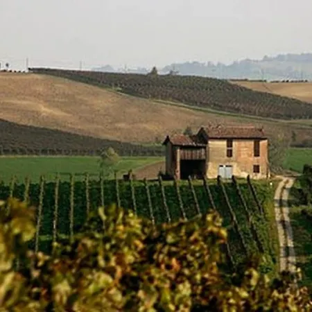 Luca House Montalbo