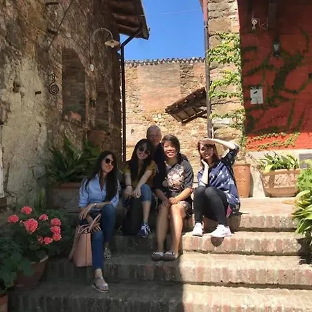 Luca House Montalbo