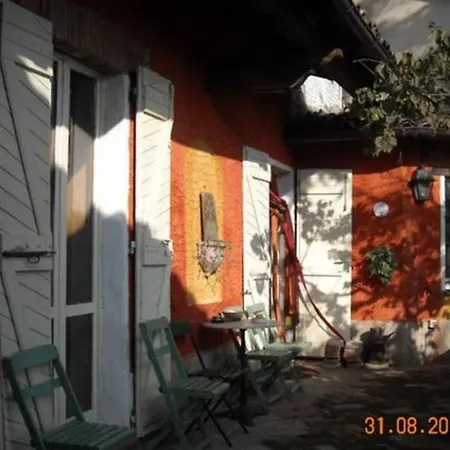 Luca House * Montalbo